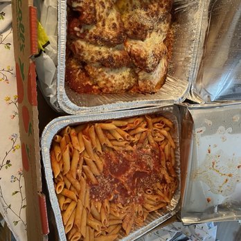 Mia Madre Trattoria - two pans of food - Italian Near Me - Pittsburgh, Pennsylvania Mia Madre Trattoria - two pans of food - Italian Near Me - Pittsburgh, Pennsylvania