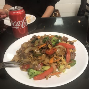 Tokyo@siam - Drunken Noodle - Japanese Near Me - North Chicago, Illinois Tokyo@siam - Drunken Noodle - Japanese Near Me - North Chicago, Illinois