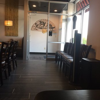 Pho 815 - Vietnamese Near Me - Rockford, Illinois