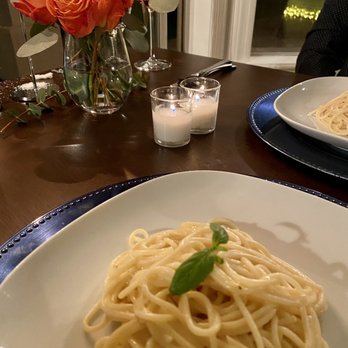 Bzchefathome - Cacio e Pepe - Personal Chefs Near Me Bzchefathome - Cacio e Pepe - Personal Chefs Near Me