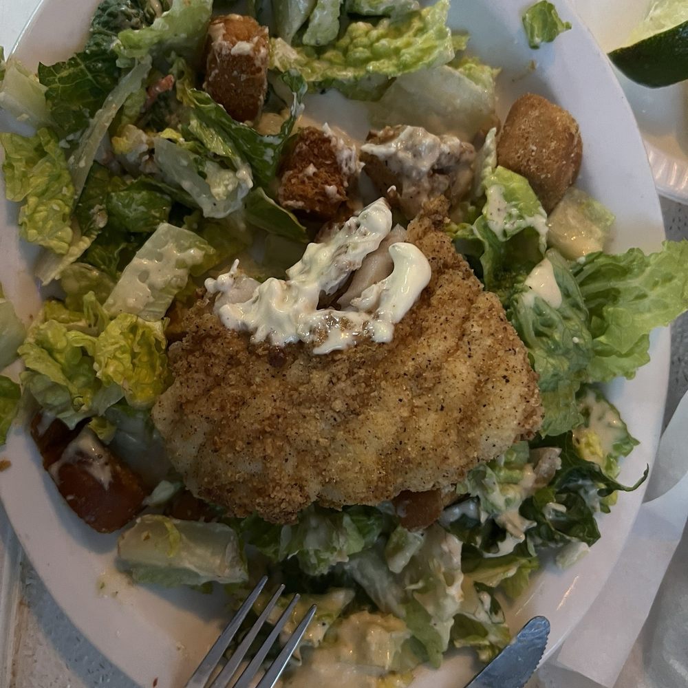 Fried grouper Cesar salad Fried grouper Cesar salad
