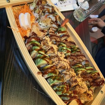 Ikoi - Ikoi Roll - Sushi Bars Near Me - Bloomfield, Connecticut