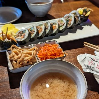 Lim's Kitchen - Bulgogi kimbap, fish cakes, spicy pickled radish, and miso soup - Chicken Wings Near Me - Astoria, New York