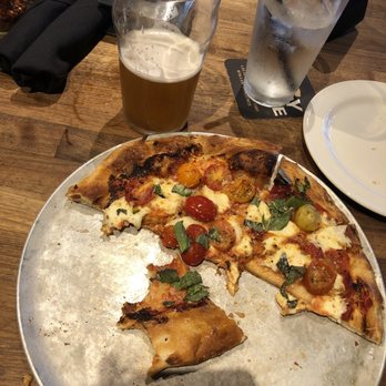 Yard House - New American Near Me - Concord, California