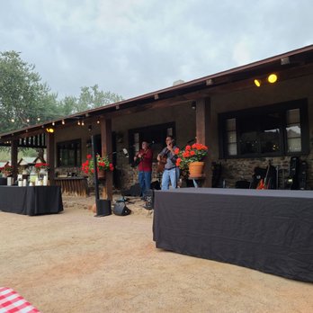 Saguaro Lake Guest Ranch - Setting up the buffet with the P. F. Flyers providing the entertainment. - Resorts Near Me - Mesa, Arizona Saguaro Lake Guest Ranch - Setting up the buffet with the P. F. Flyers providing the entertainment. - Resorts Near Me - Mesa, Arizona
