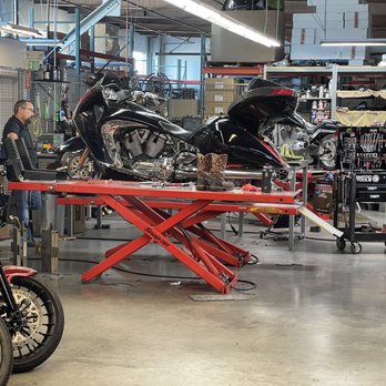 Pro Cycles - Pro Cycles completing my rear tire install - Motorcycle Repair Near Me - Dublin, California Pro Cycles - Pro Cycles completing my rear tire install - Motorcycle Repair Near Me - Dublin, California