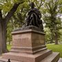 Sir Walter Scott Statue