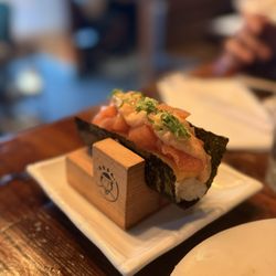 Hanakin Japanese Restaurant & Bar