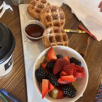 CRAFTkitchen - Waffles, Fresh Fruit, Pure Maple Syrup - New American Near Me - Henderson, Nevada CRAFTkitchen - Waffles, Fresh Fruit, Pure Maple Syrup - New American Near Me - Henderson, Nevada