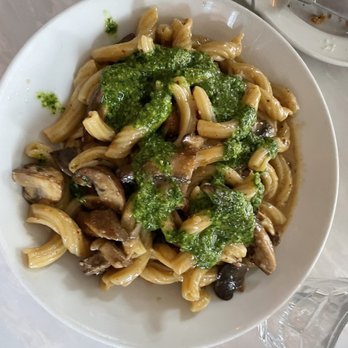 La Pecora Bianca SoHo - Garganelli - Mediterranean Near Me - New York, New York La Pecora Bianca SoHo - Garganelli - Mediterranean Near Me - New York, New York