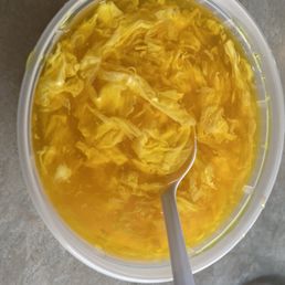 Egg Drop soup (super yellow and super bland) Egg Drop soup (super yellow and super bland)