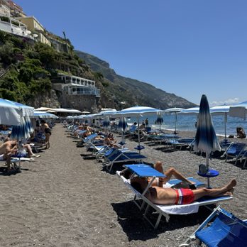 Ocean Bar - Positano beach by the Ocean Bar - Cocktail Bars Near Me - Positano, SA Ocean Bar - Positano beach by the Ocean Bar - Cocktail Bars Near Me - Positano, SA