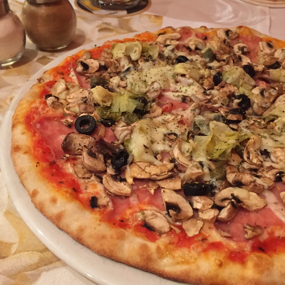Vesuvio - PIZZA VESUVIO - Italian Near Me - Bochum, NW