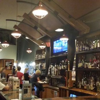 Wingman Birdz + Brewz - Bars Near Me - Walla Walla, Washington