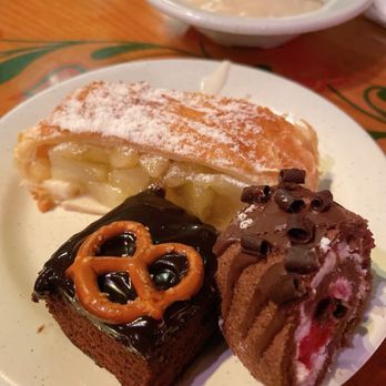 Biergarten Restaurant - German Near Me - Lake Buena Vista, Florida
