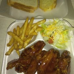 Homemade Meals - 8 Pc Bbq Or Hot Wing
Fries
Salad
Bread
Drink $8