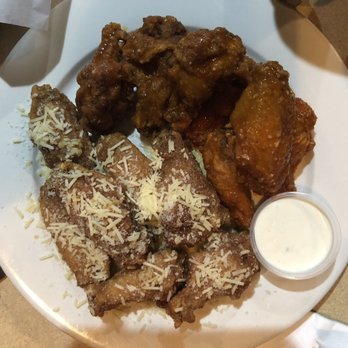 45th Street Pub - Garlic Parmesan and Hot Honey Garlic Wings with Blue Cheese - Pubs Near Me - Pennsauken, New Jersey