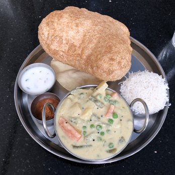 Udupi Palace - Avial Curry Platter with Puri - Indian Near Me - Berkeley, California
