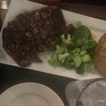 Carlyle Grill - Ribeye* ** - American Near Me - Ann Arbor, Michigan