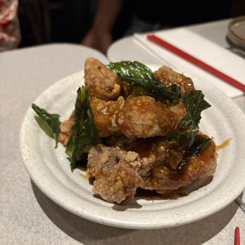 Wenwen - Popcorn Chicken - Taiwanese Near Me - Brooklyn, New York