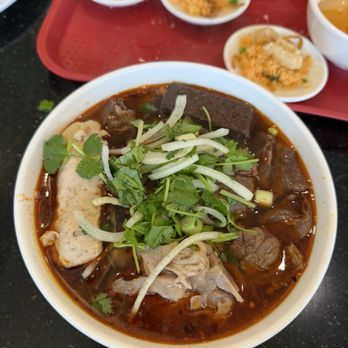 Ngu Binh Restaurant - Vietnamese Near Me - Westminster, California