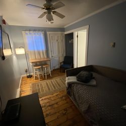 Hyde Away Inn & Restaurant