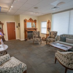 David Hartman, MD - Fine Arts Skin & Laser - Fine Arts Skin & Laser  Waiting Room