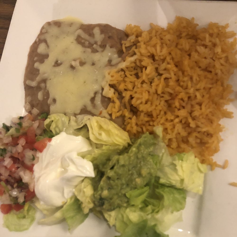 Don Ramon Mexican Restaurant - Side that comes with the flaming cheese fajitas - Mexican Near Me - Westlake, Ohio