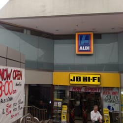 JB Hi-Fi