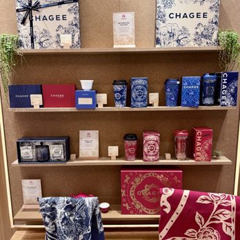 Chagee Modern Teahouse - merch display - Coffee & Tea Near Me - Brea, California