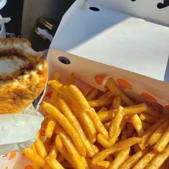 Popeyes Louisiana Kitchen - Large fries - Fast Food Near Me - Layton, Utah Popeyes Louisiana Kitchen - Large fries - Fast Food Near Me - Layton, Utah