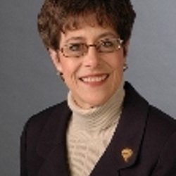 Jan McNulty - HomeSmart Connect - Hair getting lighter, newer glasses but I'm your gal