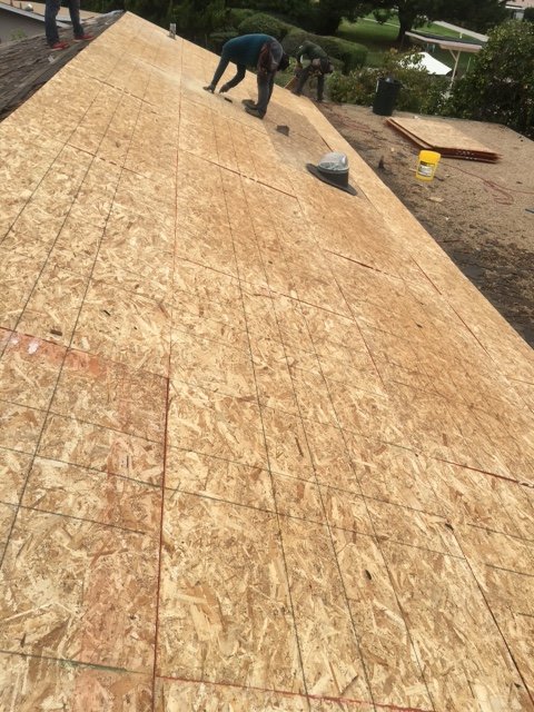 Slide of Adan Cruz Roofing Company