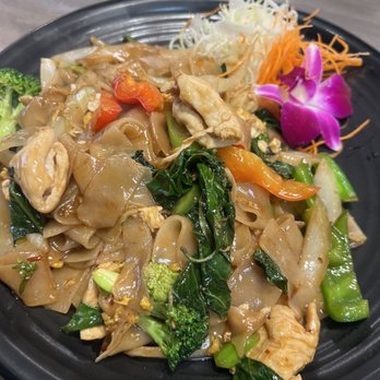 Charm Thai and Sushi - Pad keemoo - Thai Near Me - Windermere, Florida Charm Thai and Sushi - Pad keemoo - Thai Near Me - Windermere, Florida