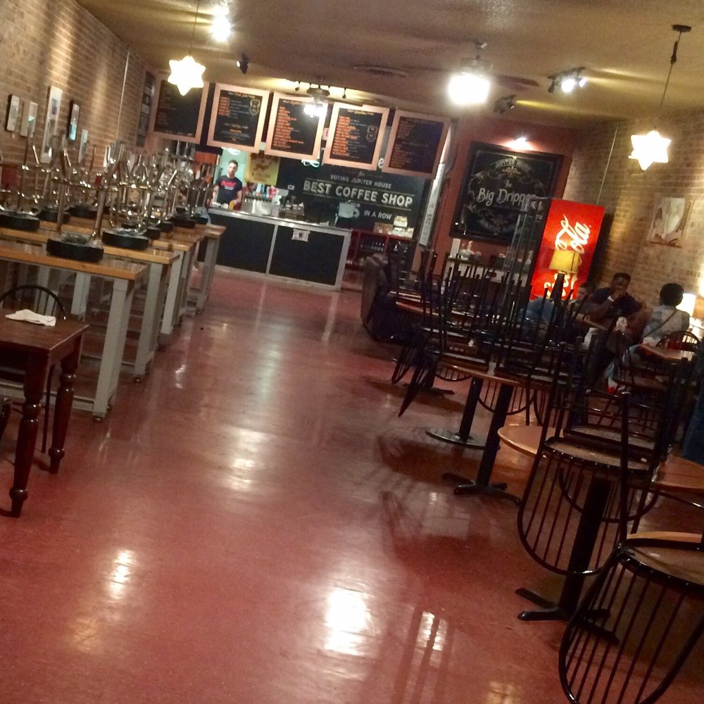 Jupiter House - Want to come in and sit at a table? Surprisingly they were still open for 50 more minutes. - Coffee & Tea Near Me - Denton, Texas Jupiter House - Want to come in and sit at a table? Surprisingly they were still open for 50 more minutes. - Coffee & Tea Near Me - Denton, Texas