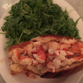 Neptune Oyster - Bland and rubbery texture lobster roll - Seafood Near Me - Boston, Massachusetts Neptune Oyster - Bland and rubbery texture lobster roll - Seafood Near Me - Boston, Massachusetts