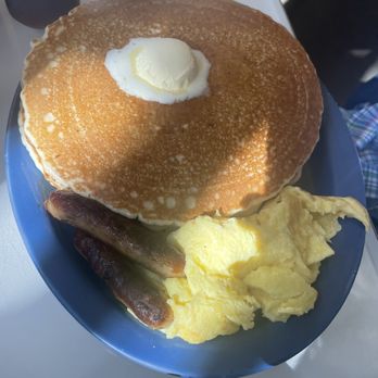 Cafe 222 - Breakfast & Brunch Near Me - San Diego, California