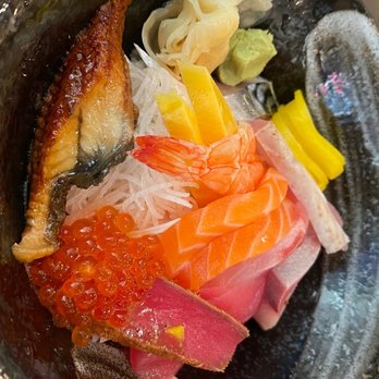 Sendo Sushi - Deluxe Chirachi - Japanese Near Me - San Jose, California