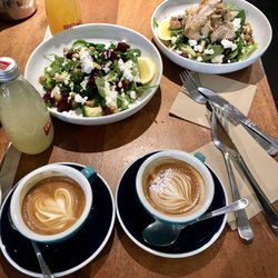 Café Léchappé - Delicious coffee / fresh healthy salad