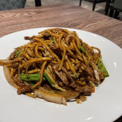Wong's Express - Beef Lo Mien