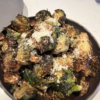 Wolfsglen - Brussel Sprouts - Cocktail Bars Near Me - Los Angeles, California Wolfsglen - Brussel Sprouts - Cocktail Bars Near Me - Los Angeles, California
