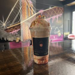 Drip Protein Bar - Birthday cake protein shake