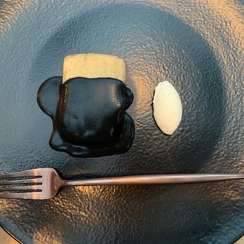 Lunario - Plantain tamal with black recado and raw cream - Mexican Near Me - Francisco Zarco, BCN Lunario - Plantain tamal with black recado and raw cream - Mexican Near Me - Francisco Zarco, BCN