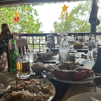 Badjao Seafront Restaurant - Lunch with a view - Seafood Near Me - Puerto Princesa, PLW