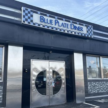 Blue Plate Diner - Entrance - Diners Near Me - Middletown, Rhode Island