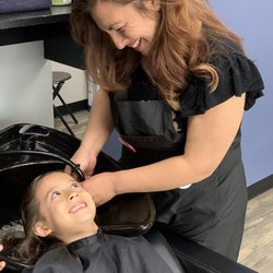 Halo Hair & Nail Studio - Washing the hair