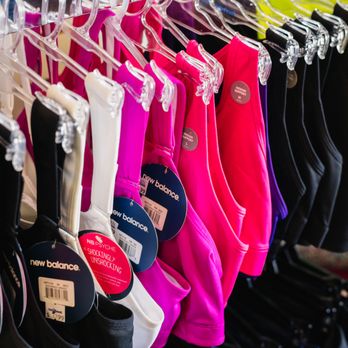 Total Runner - Shoe Stores Near Me - Southgate, Michigan Total Runner - Shoe Stores Near Me - Southgate, Michigan