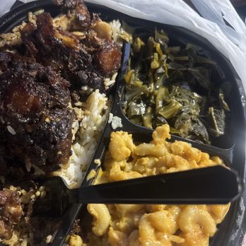 Tastebudz Creole Kitchen - oxtail plate - Beverage Store Near Me - Las Vegas, Nevada Tastebudz Creole Kitchen - oxtail plate - Beverage Store Near Me - Las Vegas, Nevada