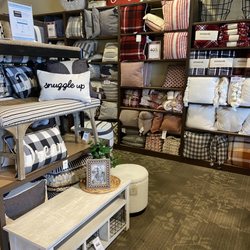 Kirkland's - Pillows