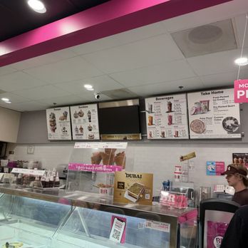 Baskin Robbins - Turned off screen - Ice Cream & Frozen Yogurt Near Me - Menifee, California Baskin Robbins - Turned off screen - Ice Cream & Frozen Yogurt Near Me - Menifee, California